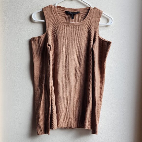 BCBG Camel Ribbed Cold Shoulder Jersey Size Small - Picture 1 of 8
